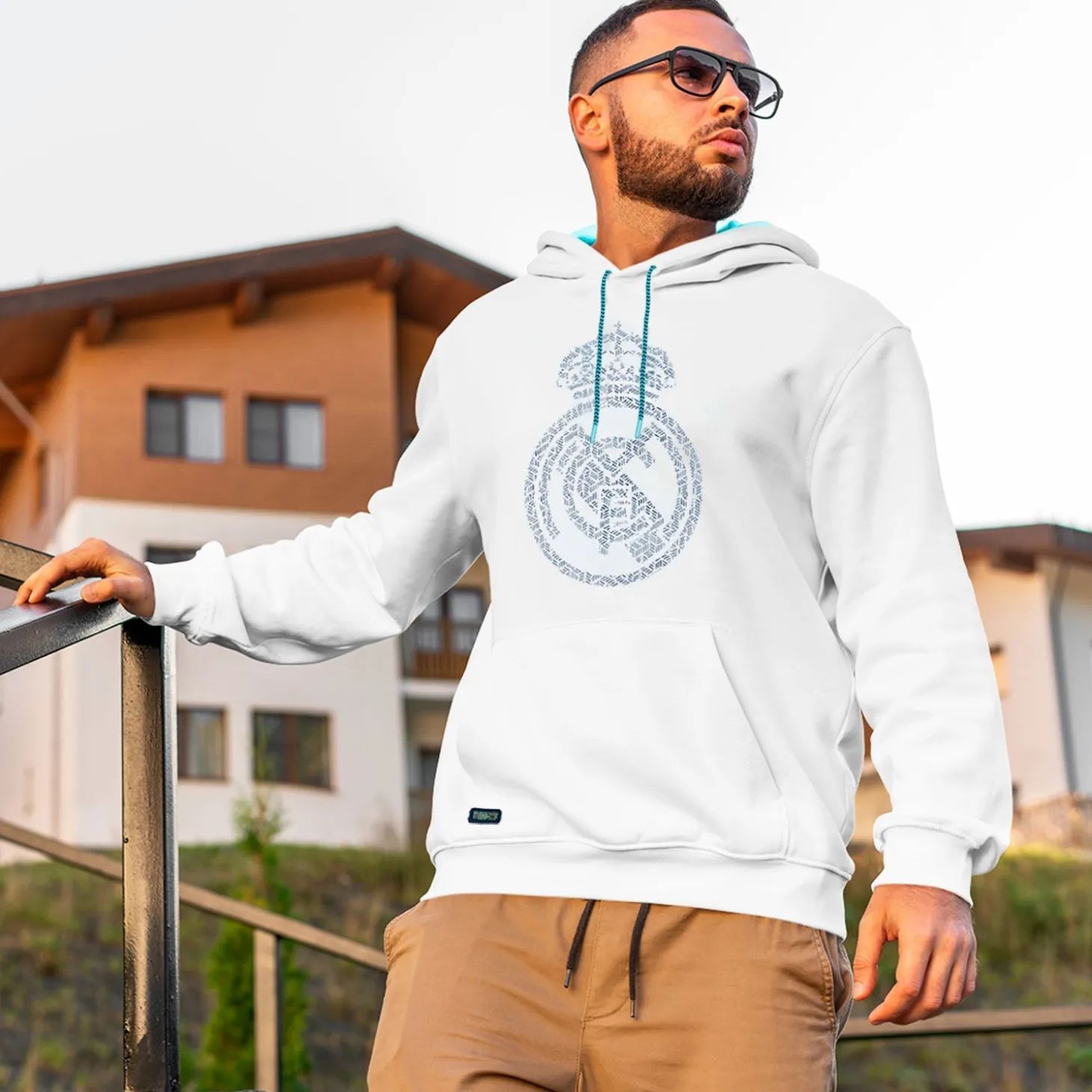 Foundry Sweatshirts^Bernabéu Neon Lights Mens Chest Crest Print Oth Hoodie White