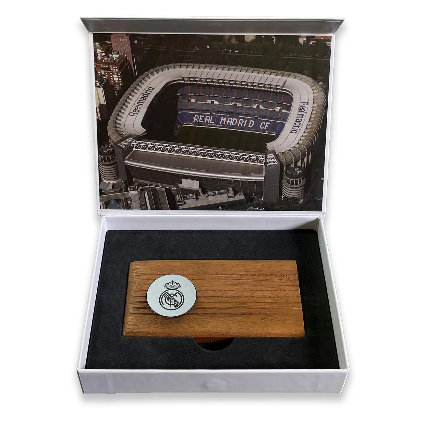 Pursuit 3 Back To School | Memorabilia^Santiago Bernabéu Stadium Real Madrid Locker Room Piece – Brown Wood Teak
