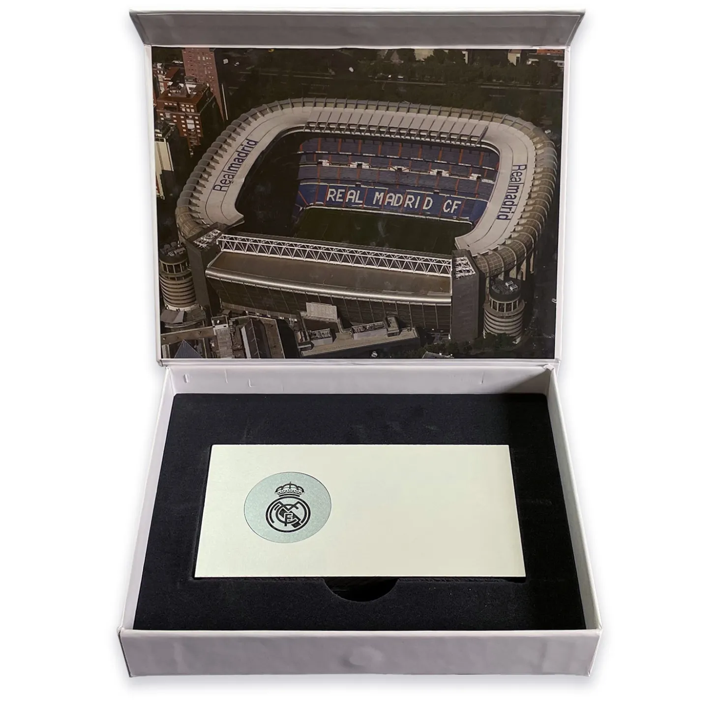 Pursuit 3 Back To School | Memorabilia^Santiago Bernabéu Stadium Real Madrid Locker Room Piece – White Wood Teak
